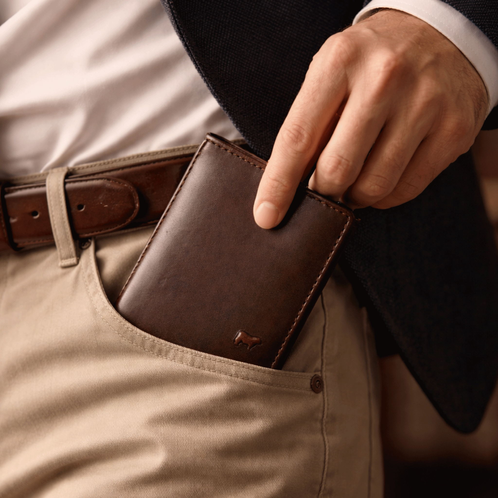 Front Pocket Noir