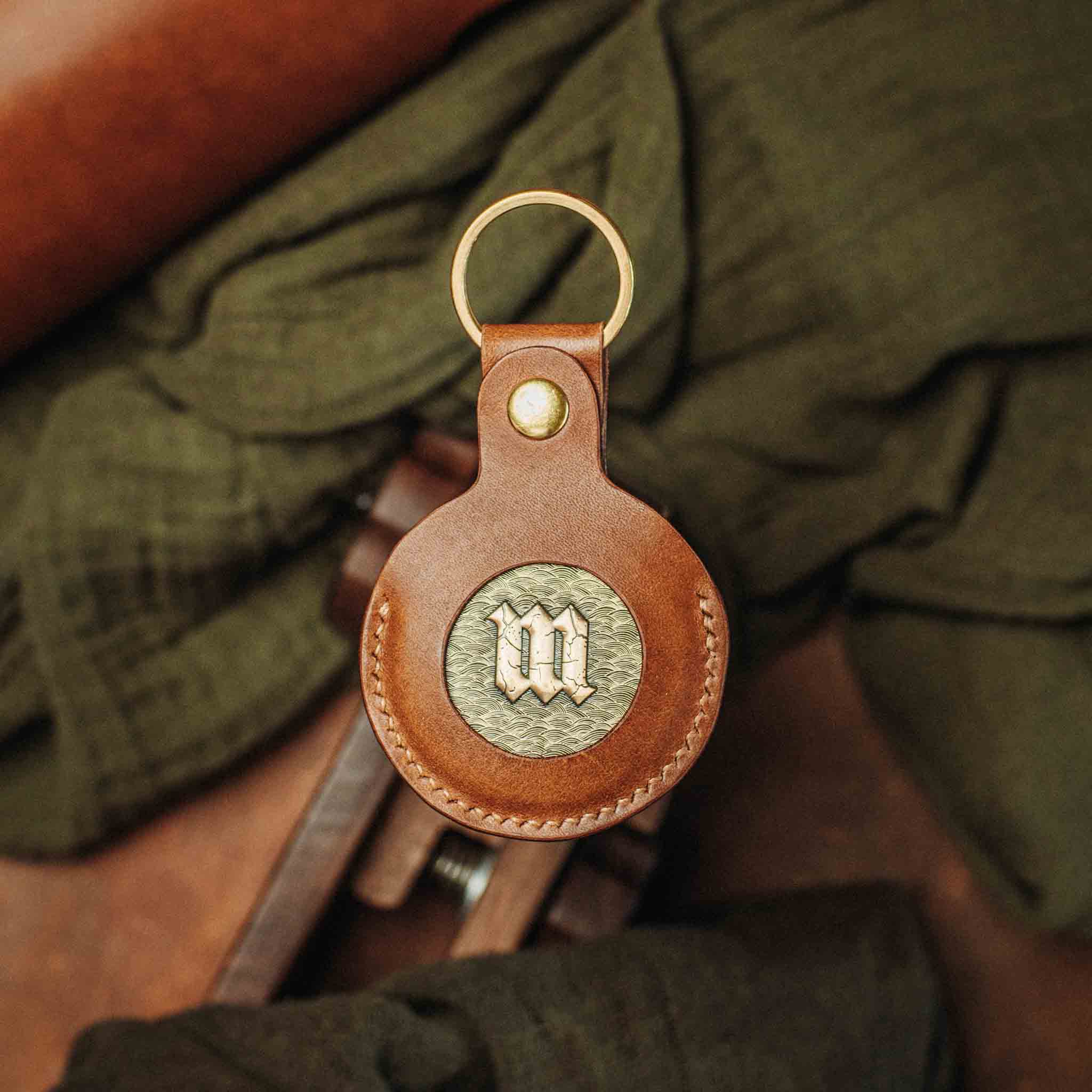 Pirate Goods Peso Pocket v5 Schlüsselanhänger Münzhalter – Leder-Challenge-Coin-Etui für EDC