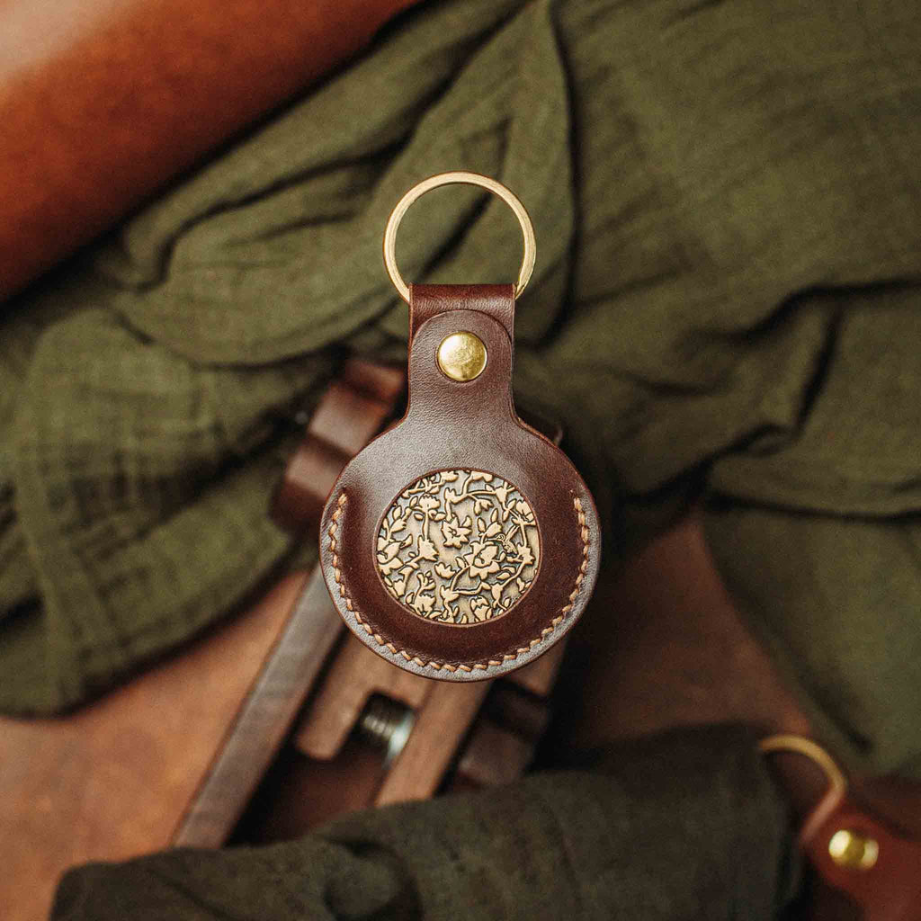 Pirate Goods Peso Pocket v5 Schlüsselanhänger Münzhalter – Leder-Challenge-Coin-Etui für EDC