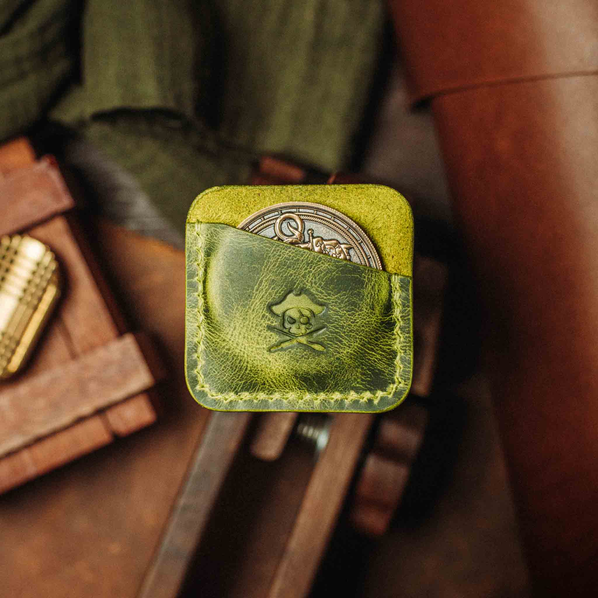 Pirate Goods Peso Münztasche – Lederetui für Challenge Coins für EDC