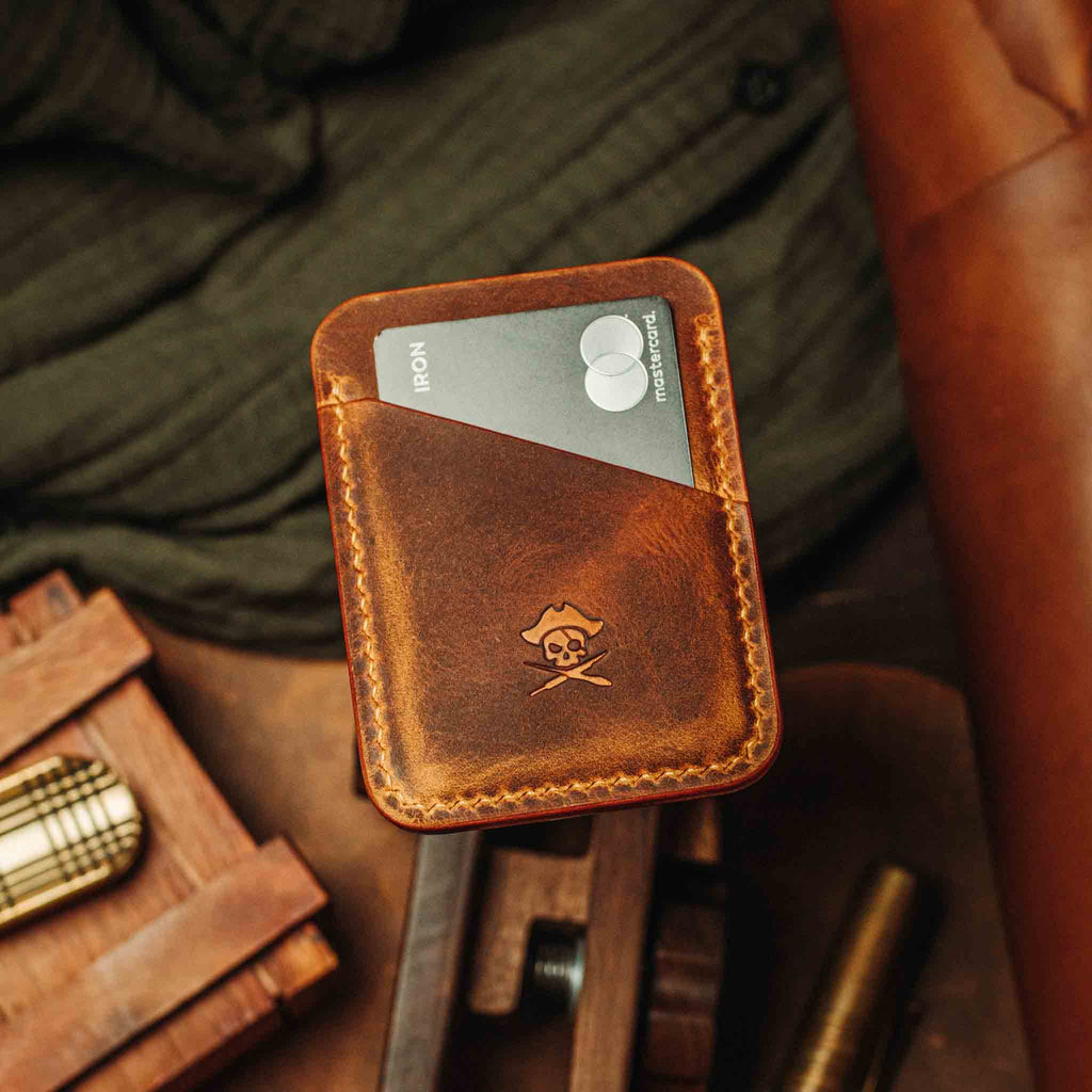 Pirate Goods Boatswain v3 Slim Wallet – Minimalistischer EDC Kartenhalter aus Leder