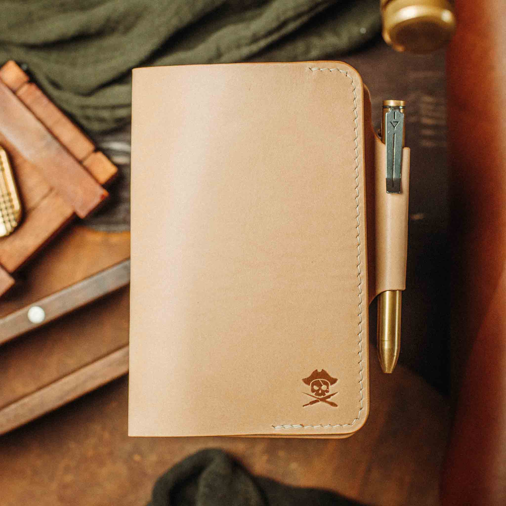 Pirate Goods Navigator Feldnotizen-Cover – Leder EDC Tagebuchhalter