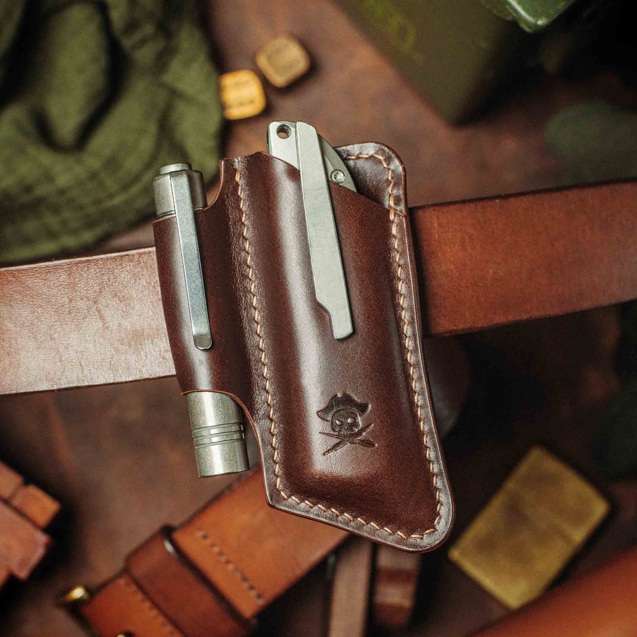 Funda de Cuchillo Marinero Pirata v4 – Soporte de Cuchillo de Cuero para Cinturón EDC