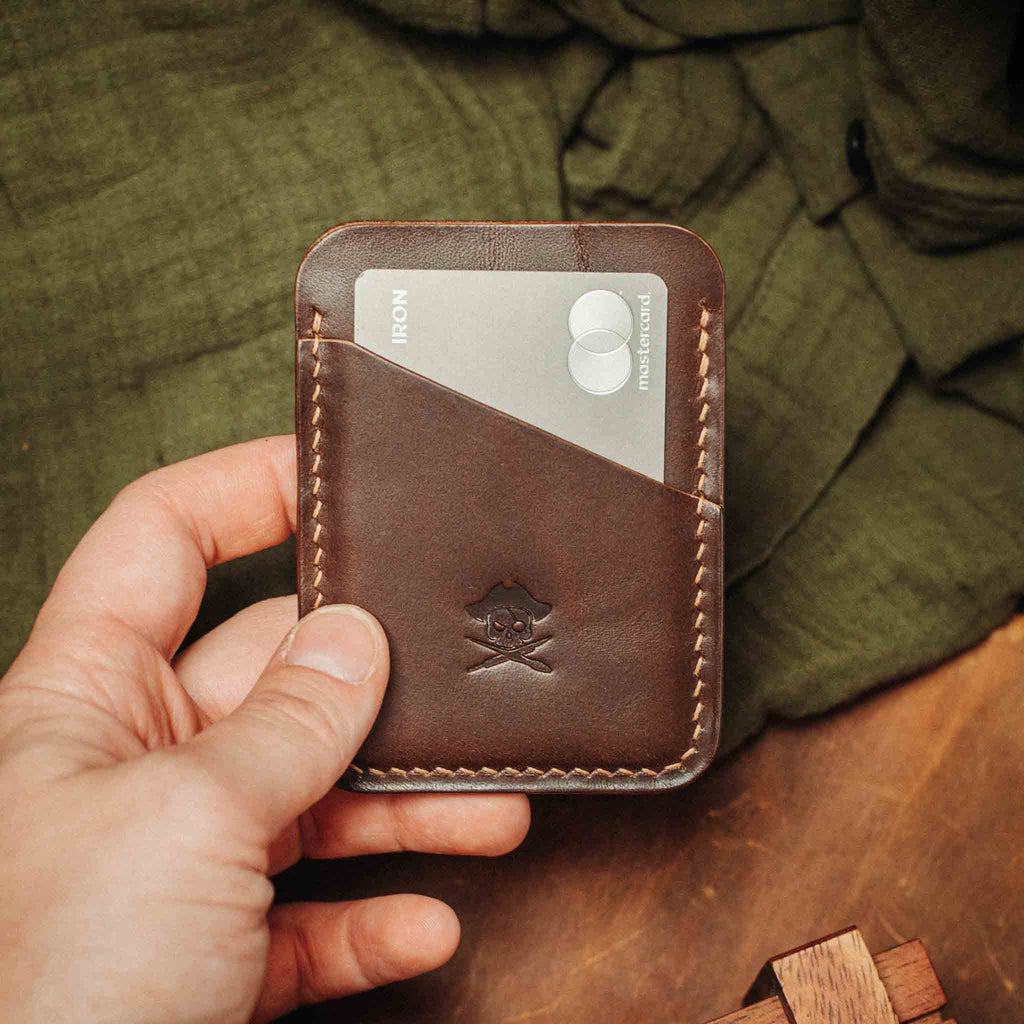 Pirate Goods Boatswain v3 Slim Wallet – Minimalistischer EDC Kartenhalter aus Leder