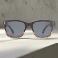 Laos - Gafas de sol de madera