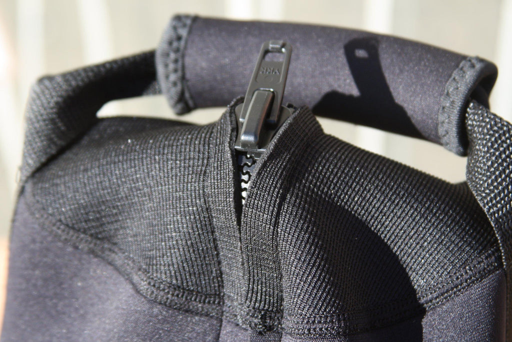Burts Tank Top: 20-Pfund-Propangastankisolator und -träger