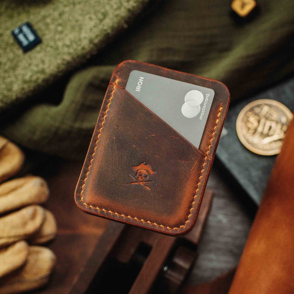 Pirate Goods Boatswain v3 Slim Wallet – Minimalistischer EDC Kartenhalter aus Leder