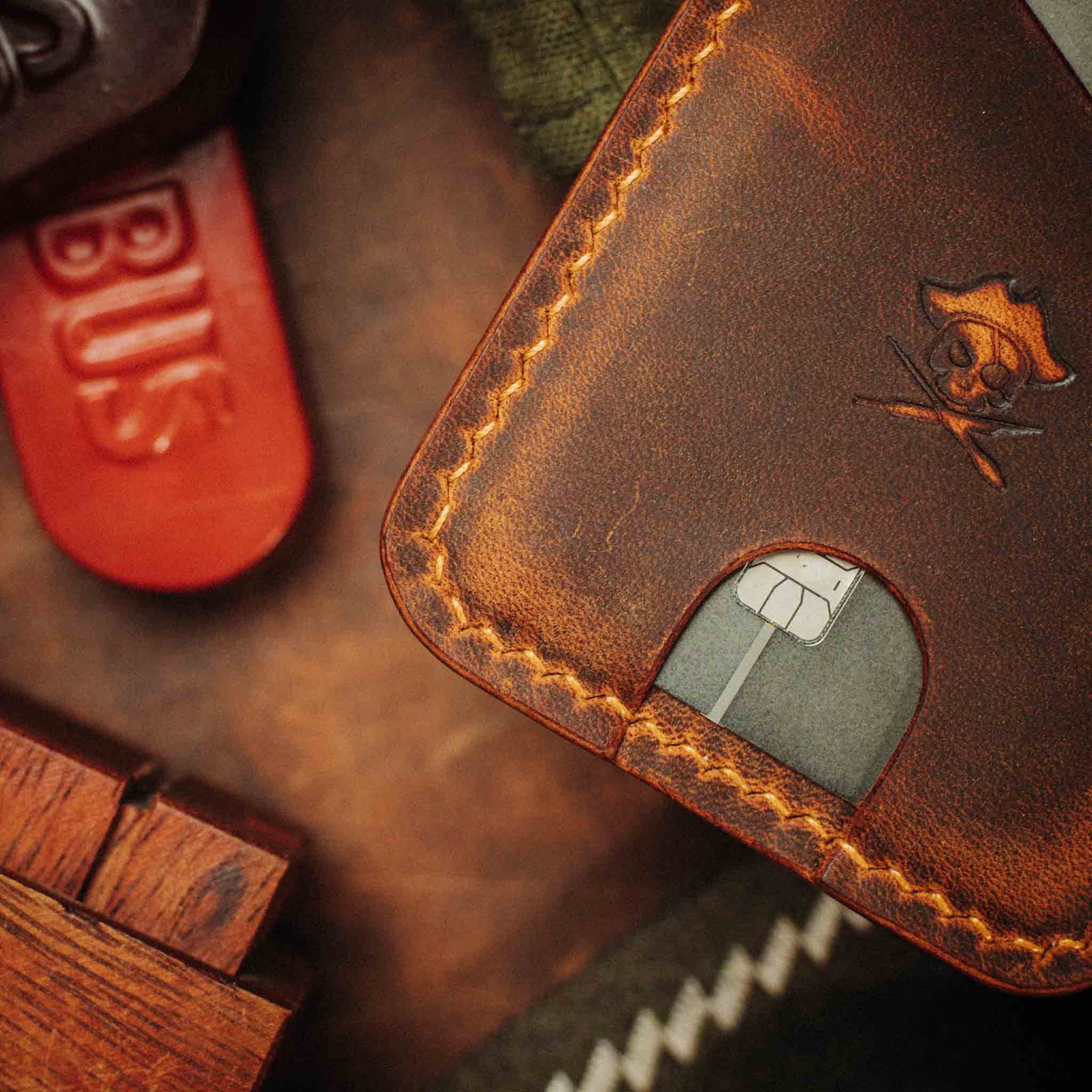 Pirate Goods Boatswain v4 Slim Wallet – Minimalistische Leder-EDC-Kartenhülle