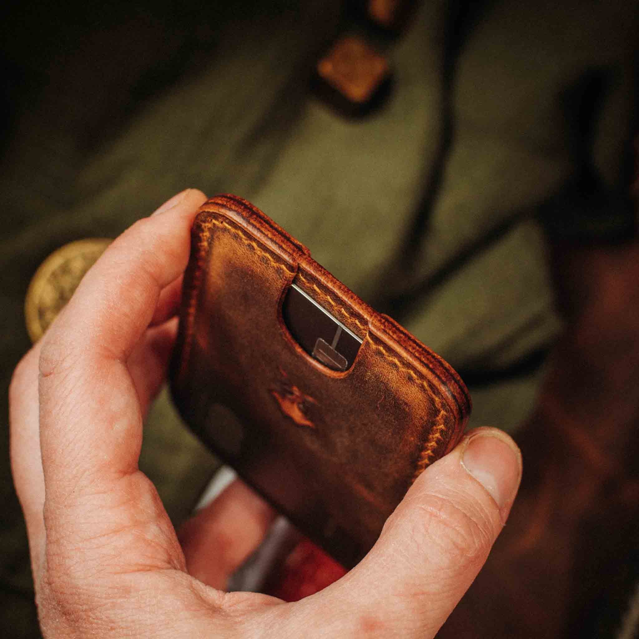 Pirate Goods Boatswain v4 Slim Wallet – Minimalistische Leder-EDC-Kartenhülle