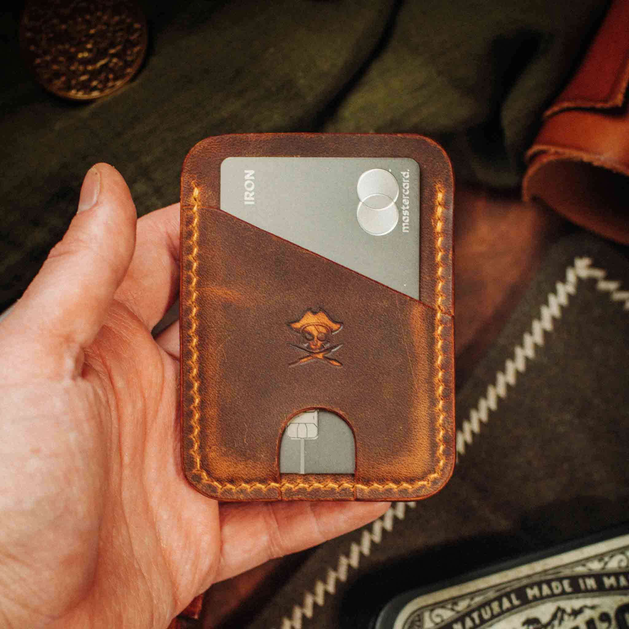 Pirate Goods Boatswain v4 Slim Wallet – Minimalistische Leder-EDC-Kartenhülle