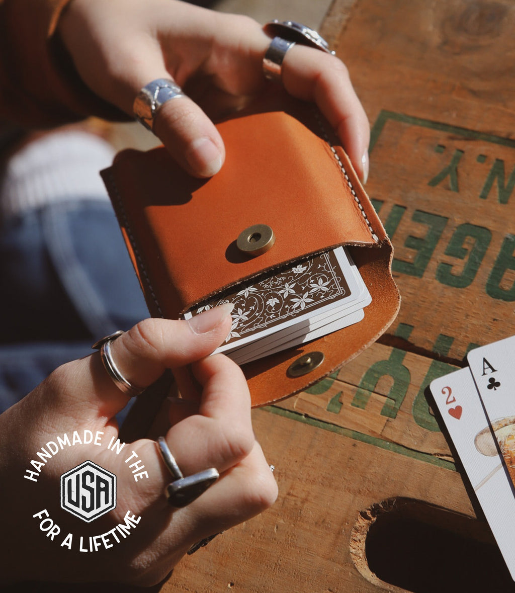 Leder-Spielkartenetui – Hergestellt in den USA