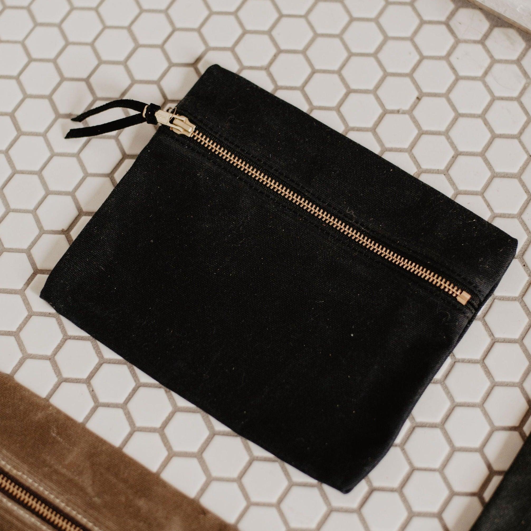 Waxed Canvas Utility-Tasche - Hergestellt in den USA