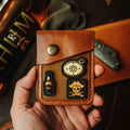 Leder-Klettverschluss-Geldbörse – Voyager v2 | Patch-Display-Kartenhalter | EDC